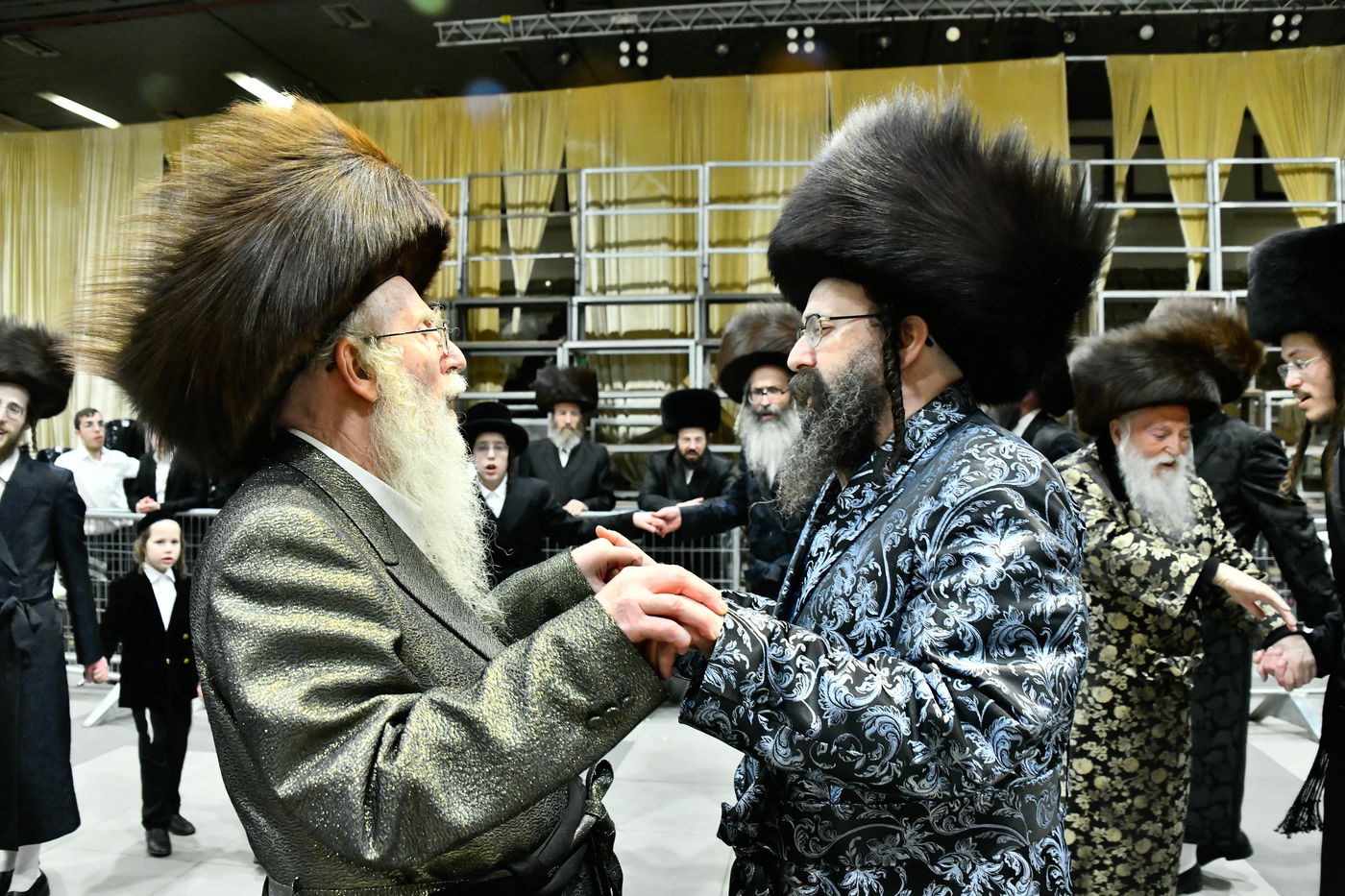 שמחת בית מודז'יץ - צאנז ירושלים - האלמין