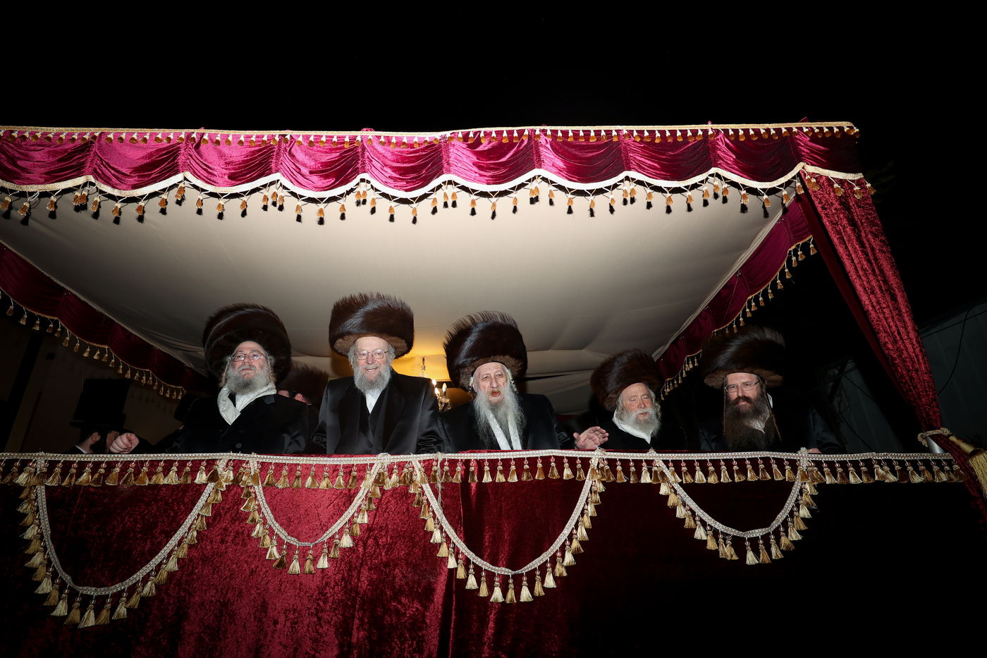 שמחת בית טשערנוביל - ערלוי - ביאלא פשיסחא