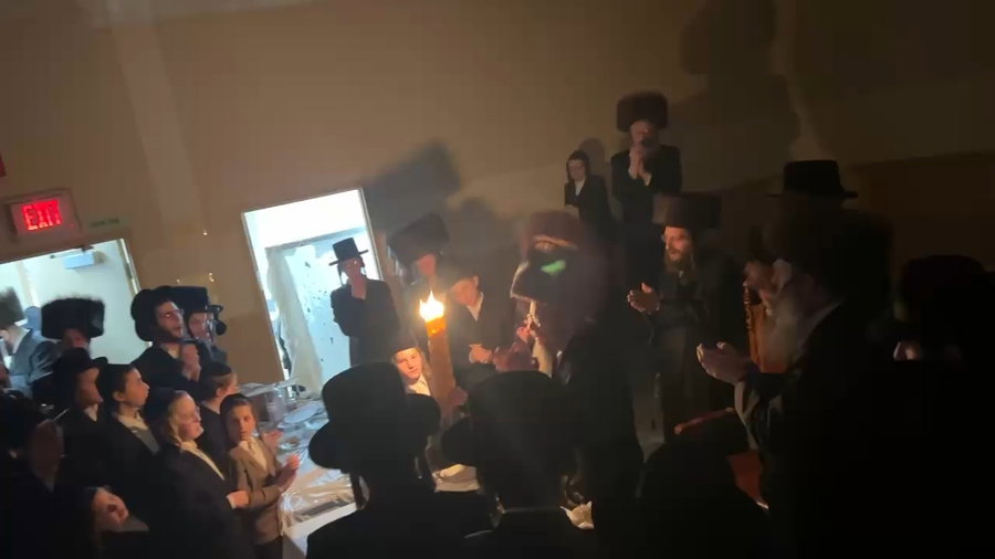 האדמו"ר מסקולען לייקווד בהבדלה בטורנטו