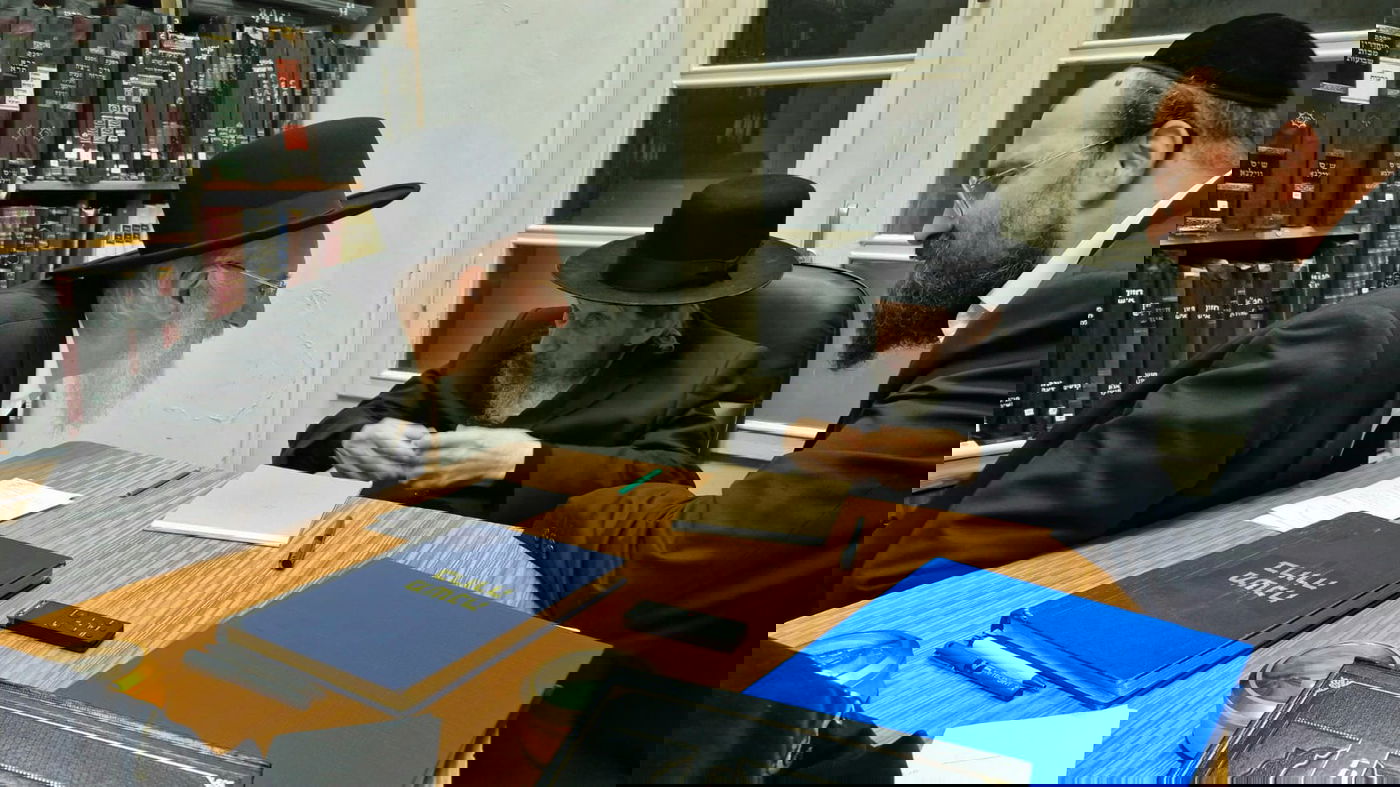 הכינוס במעונו של המנהיג הליטאי הגר"ד לנדו