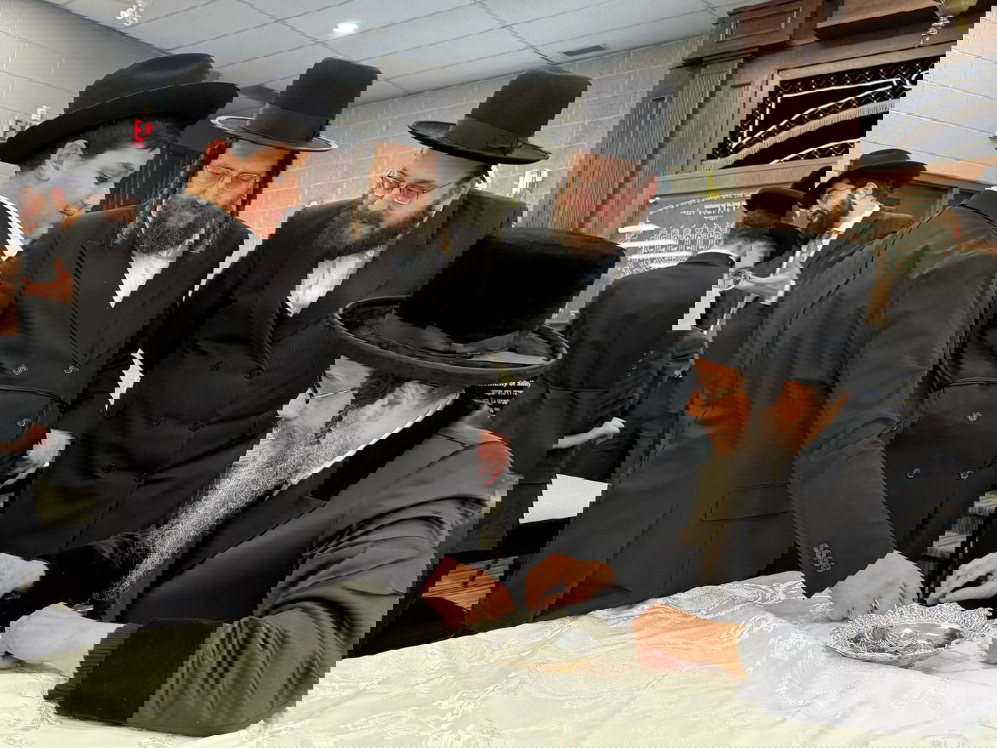 האדמו"ר מסקולען לייקווד בביקור בטורנטו