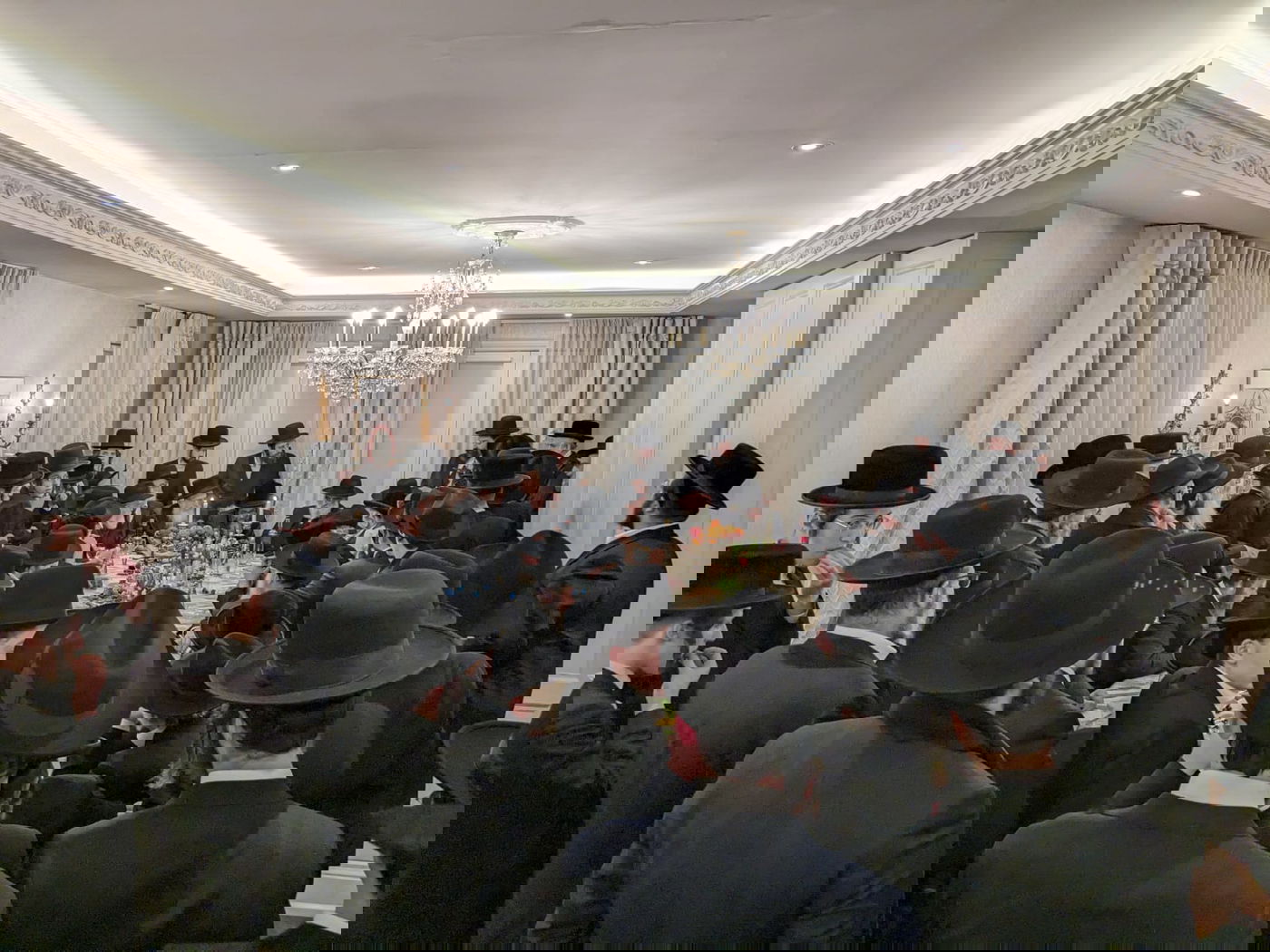 האדמו"ר מסקולען לייקווד בביקור בטורנטו