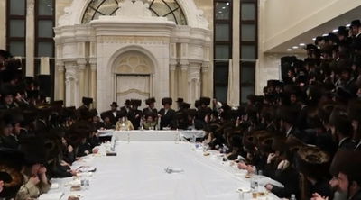 האדמו"ר מסקולען ירושלים במלווה מלכה בבית שמש 