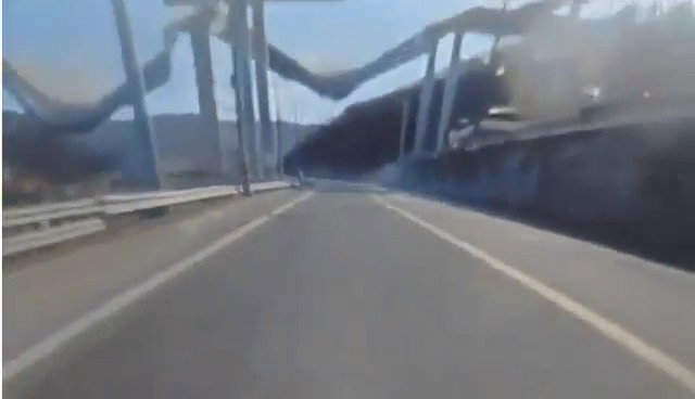 קריסת הגשר בדרום קוריאה