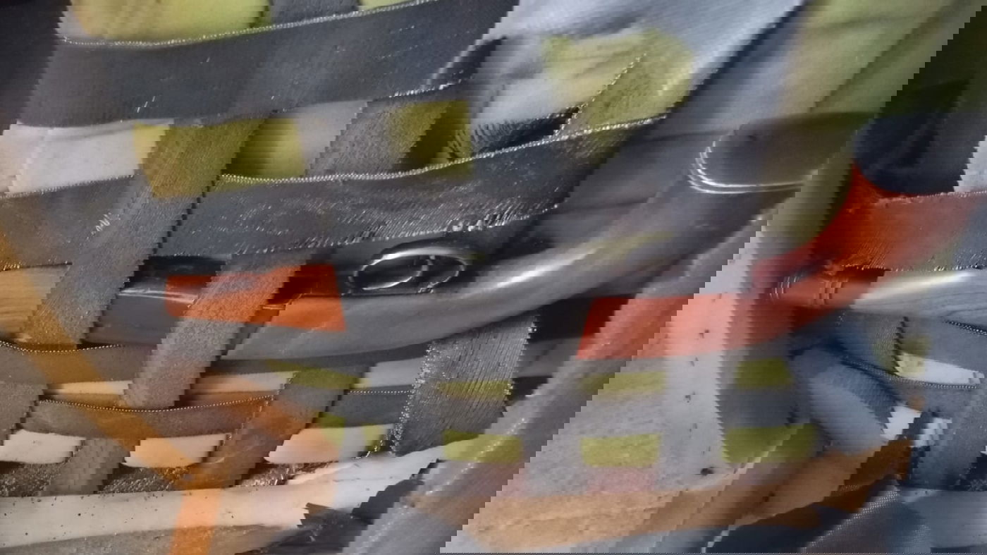 גילו בו חור יציאה: מטף הכיבוי התמים התברר כמטען חבלה