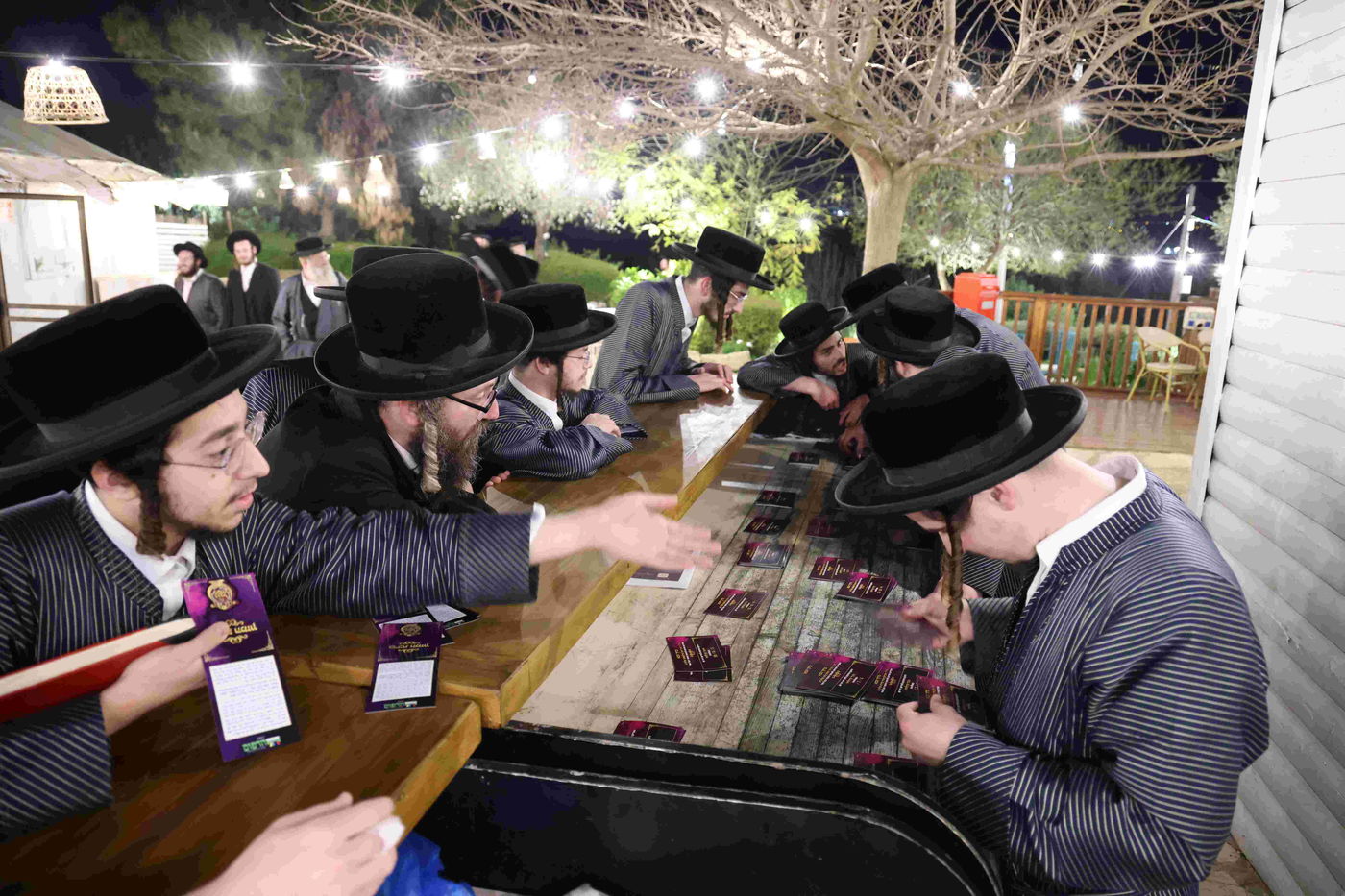 כינוס במלאת עשור למוסדות תולדות אברהם יצחק בבית שמש