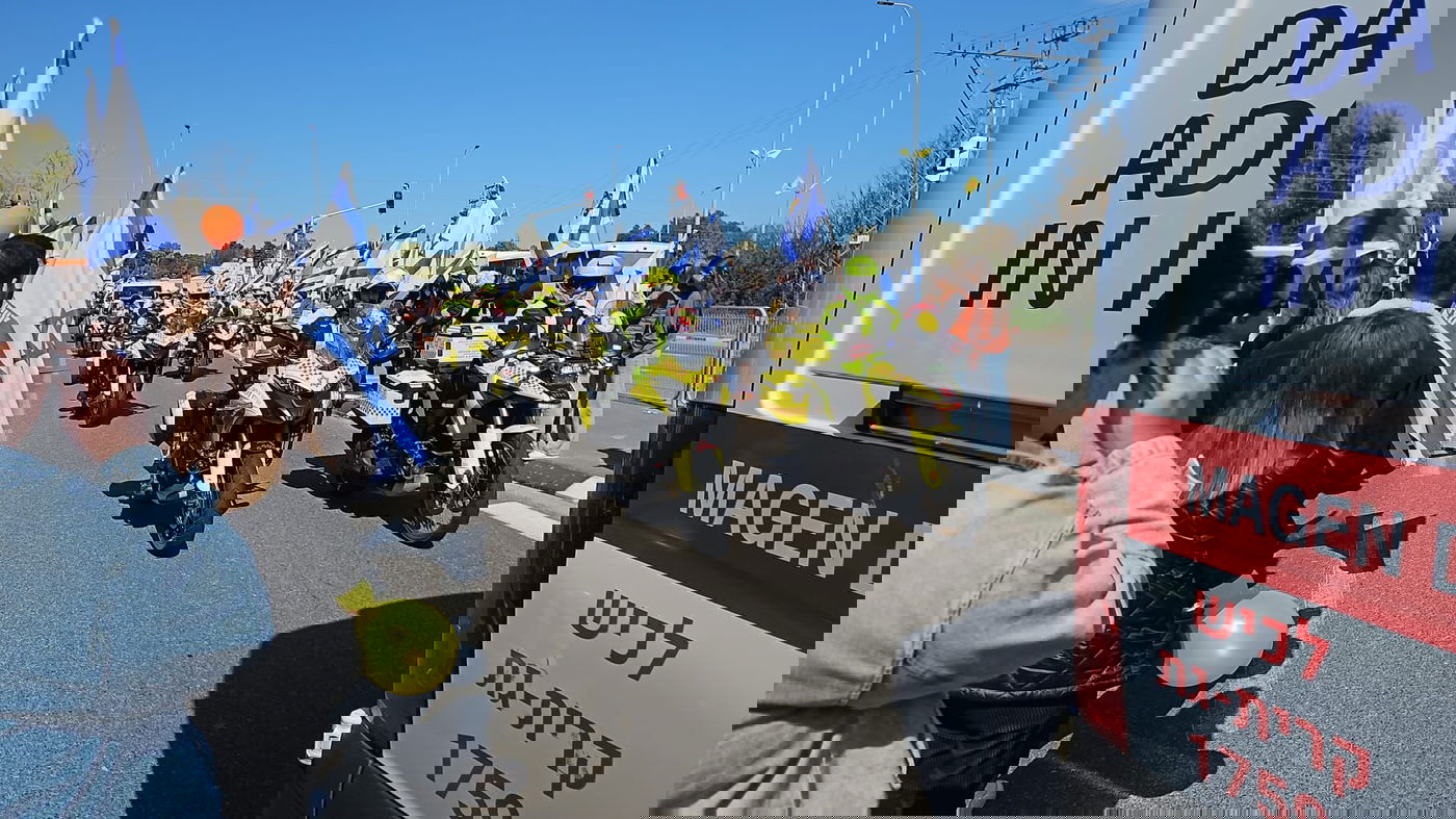 השיירה בצומת יד מרדכי