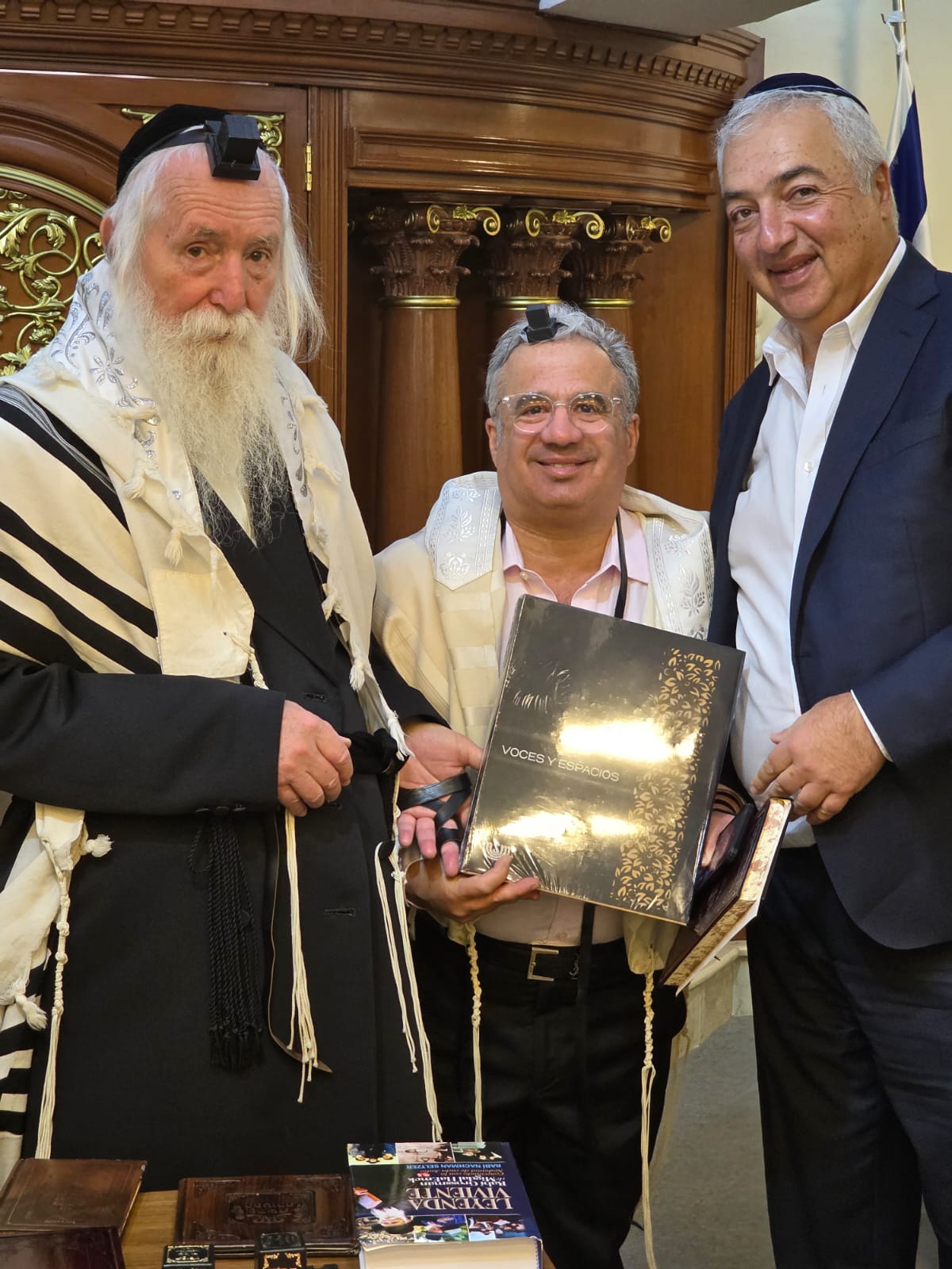 הגרי"ד גרוסמן במסע חיזוק ברחבי פנמה ומקסיקו