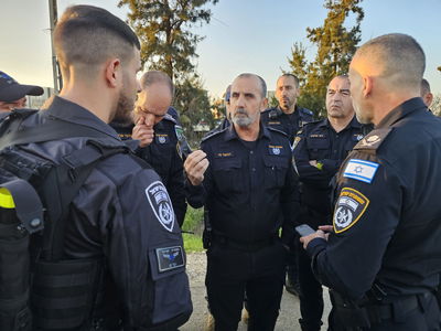 פיגוע דריסה ודקירה בצומת כרכור: 8 נפגעים במקום 2 מהם קשה  - המחבל חוסל בזירה 