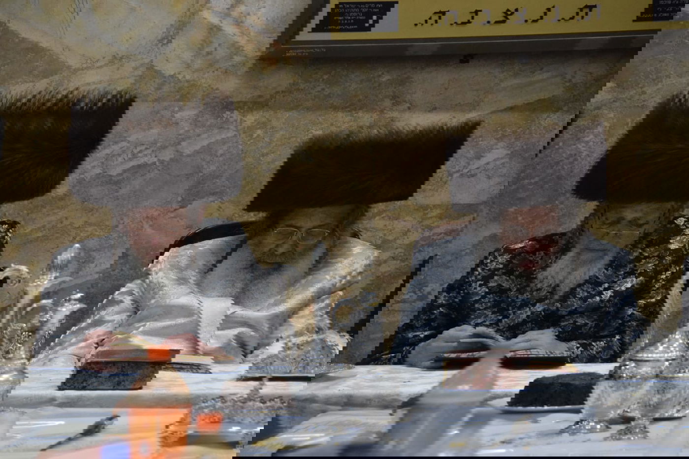 שמחת הפארשפיל בחצרות קומרנא - ספינקא ירושלים