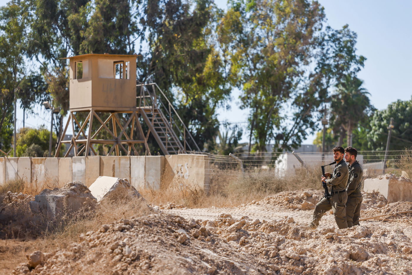 מחנה נחל עוז