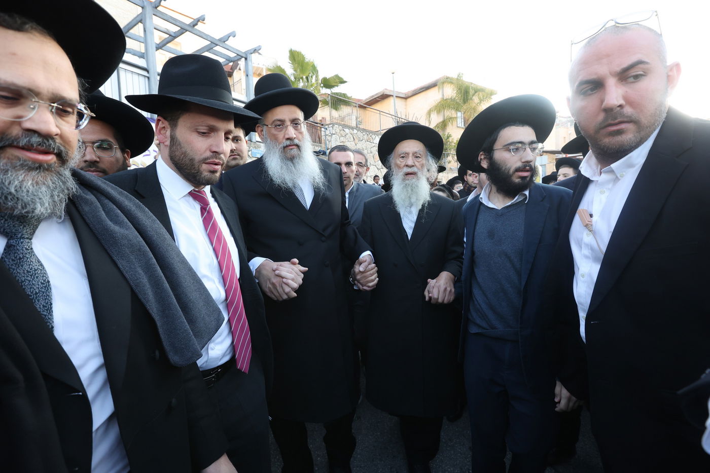 הכתרת הגאון רבי יצחק מועלם לרבה הספרדי של העיר ביתר