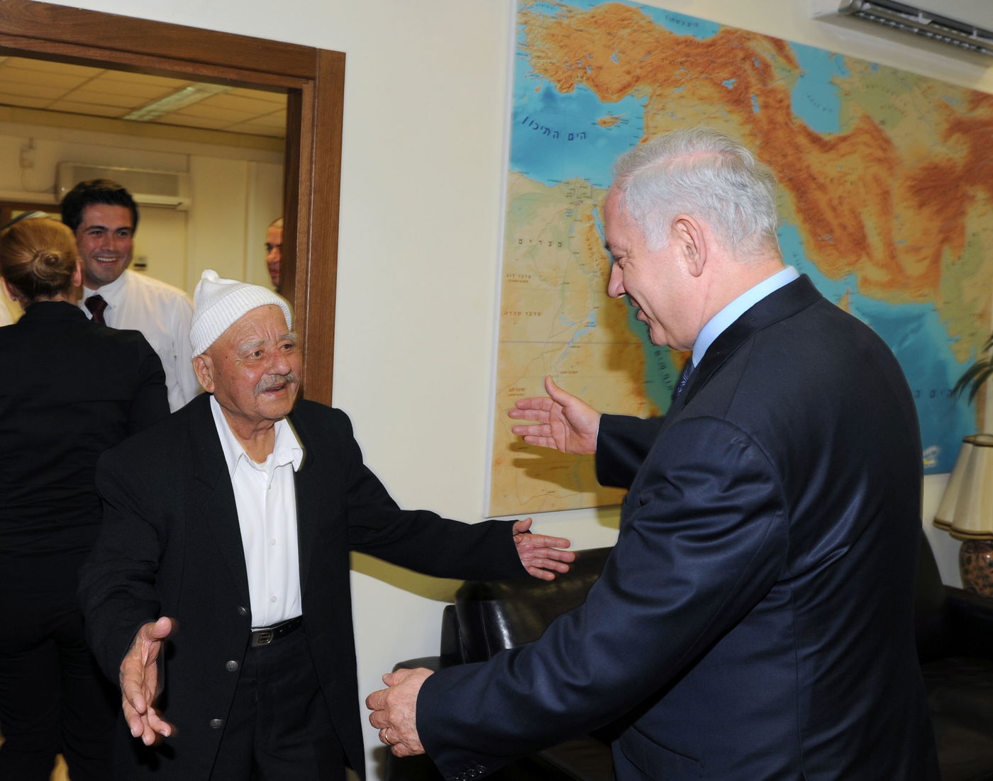 ראש הממשלה בנימין נתניהו נפגש עם לוחם סיירת מטכ"ל לשעבר, הקצין הדרוזי סלים שופי | 