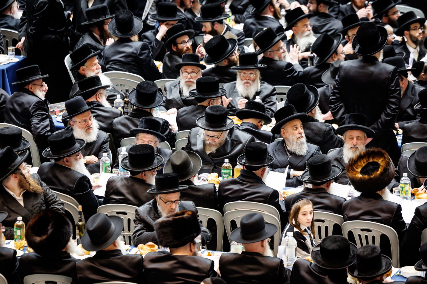 סעודת הכנסת ספר תורה בסקווירא