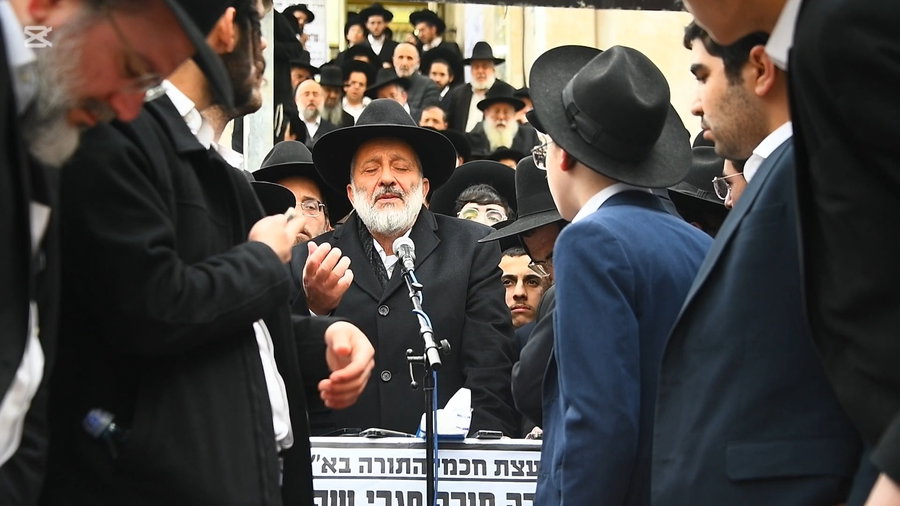 הלוויית הגאון רבי שלמה בן שמעון זצ"ל