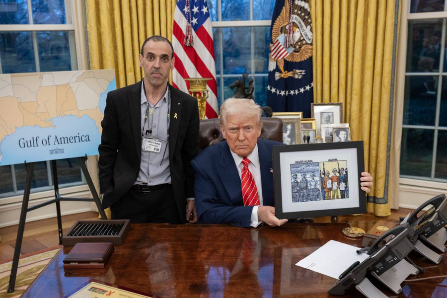 אלי שרעבי והנשיא דונלד טראמפ בחדר הסגלגל