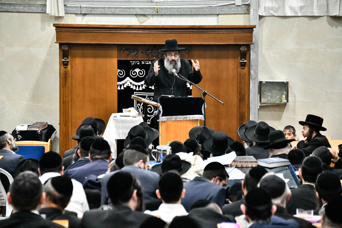 כינוס נגד פגעי הטכנולוגיה ב'קריית הרצוג'