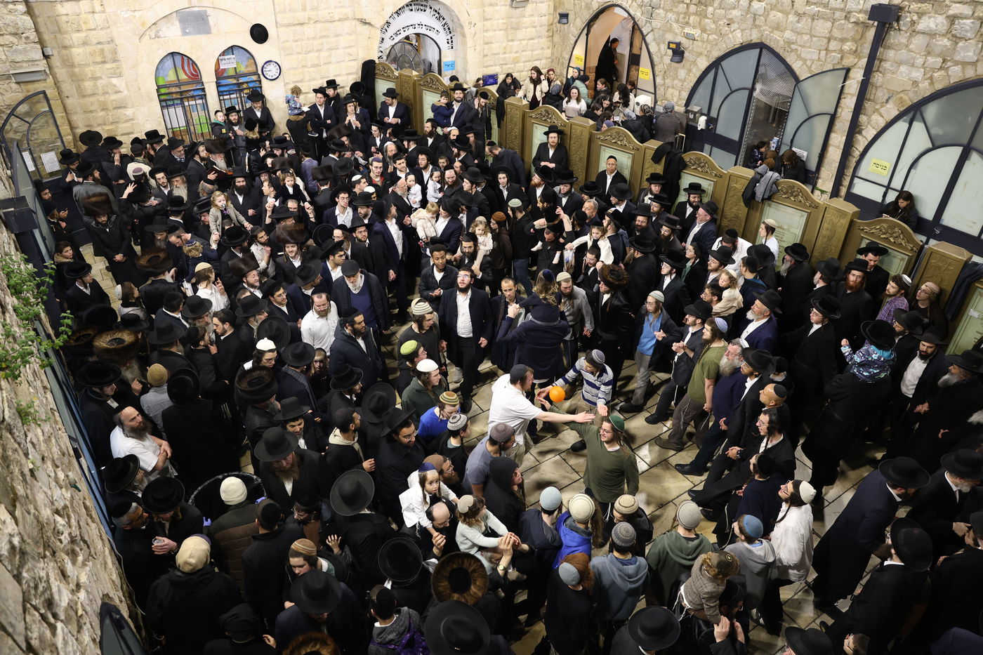 ז' באדר במירון