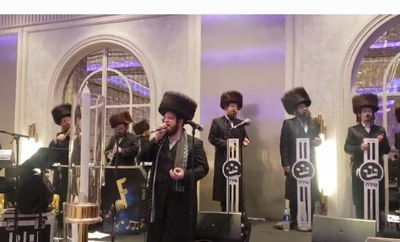 אלי וייס מבצע את שירו של ראש הישיבה: "ועל ידי מצוות קריאת המגילה"