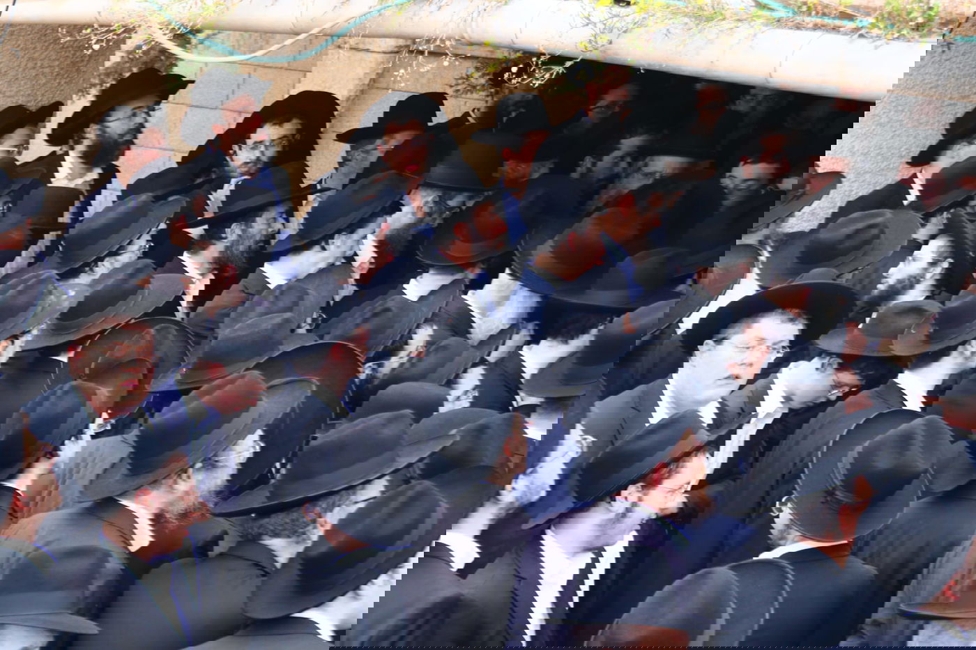 מסע הלוויית הגאון רבי זאב ברלין זצ"ל