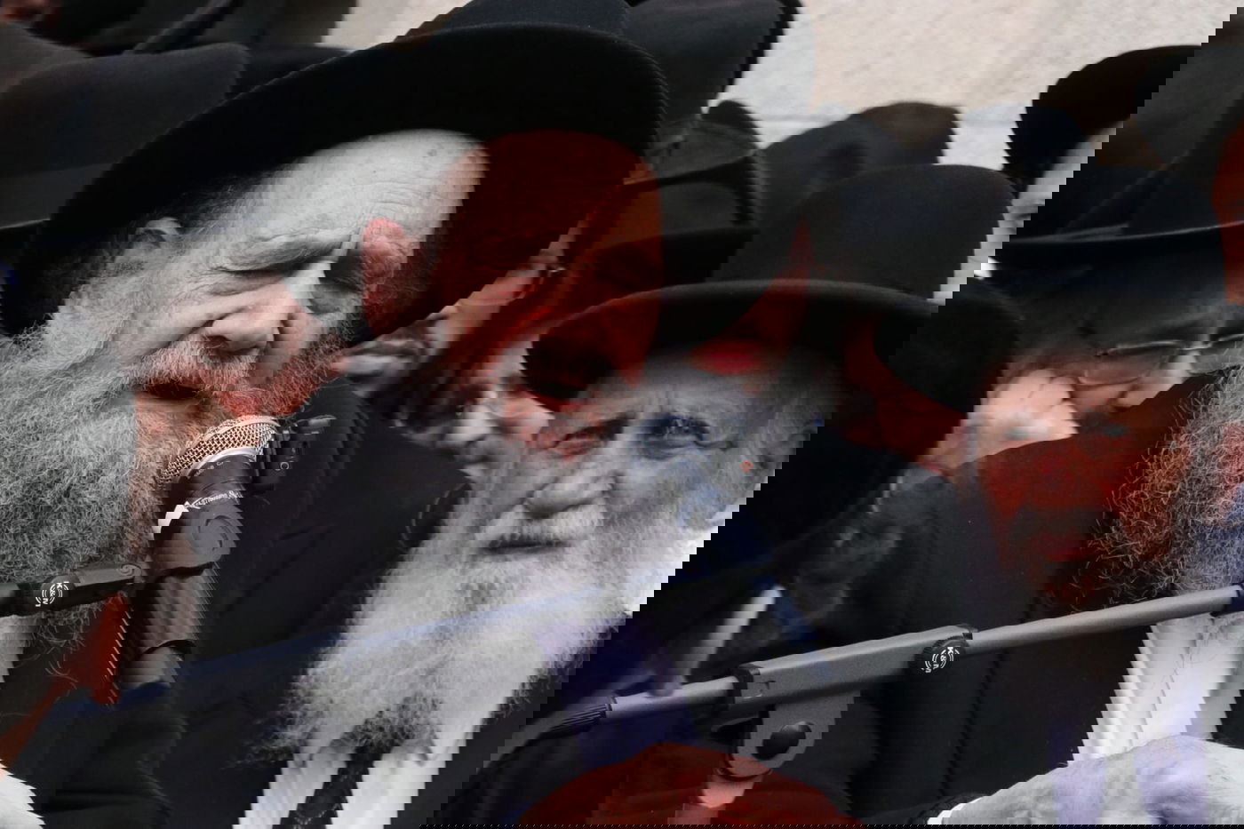 מסע הלוויית הגאון רבי זאב ברלין זצ"ל