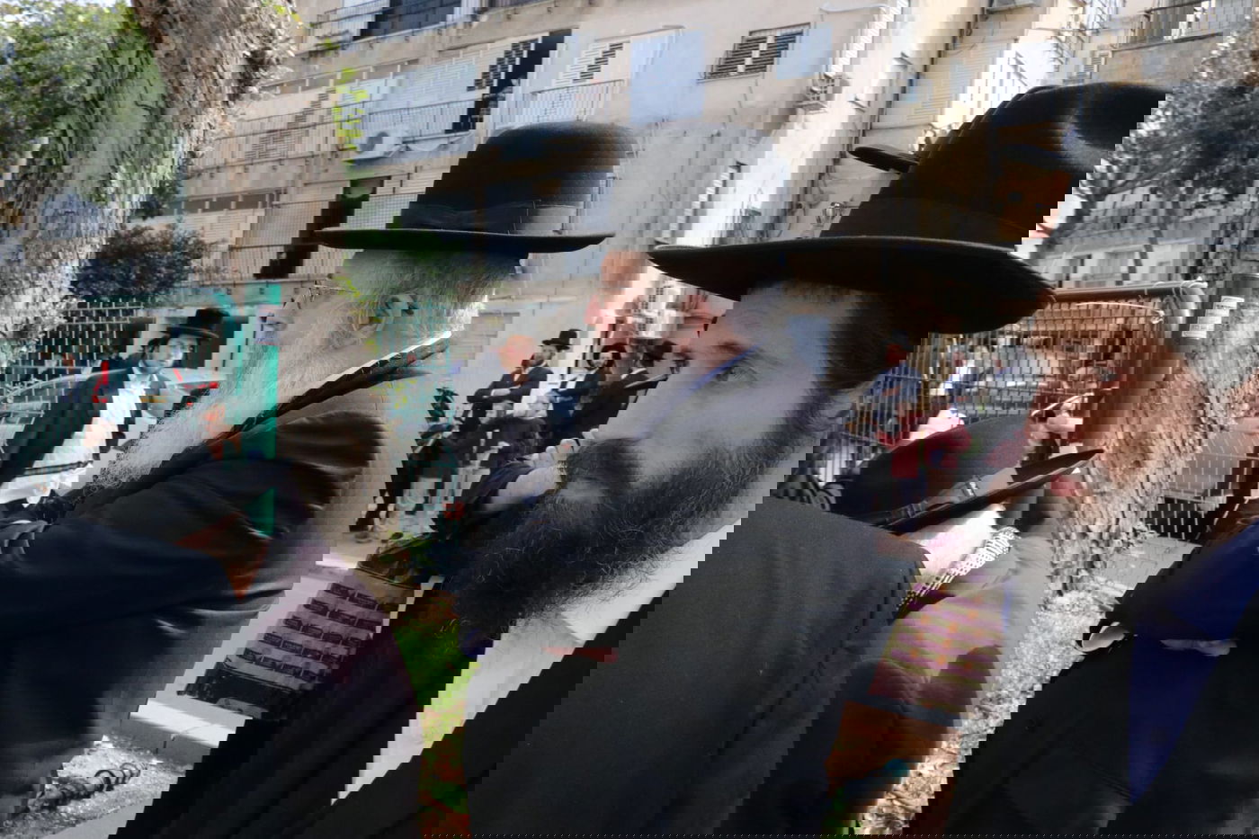 מסע הלוויית הגאון רבי זאב ברלין זצ"ל