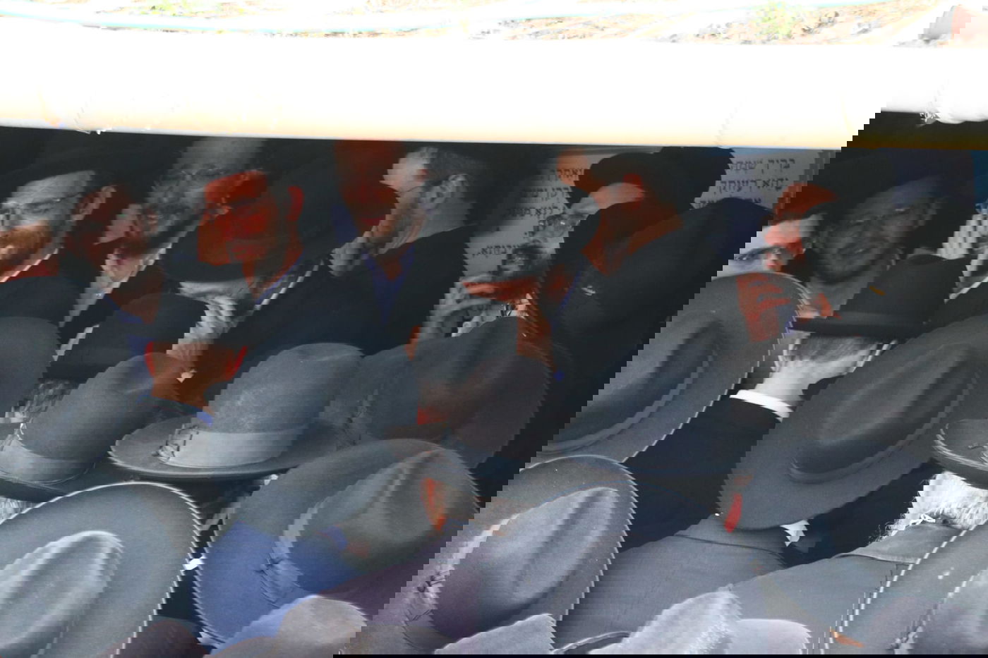 מסע הלוויית הגאון רבי זאב ברלין זצ"ל