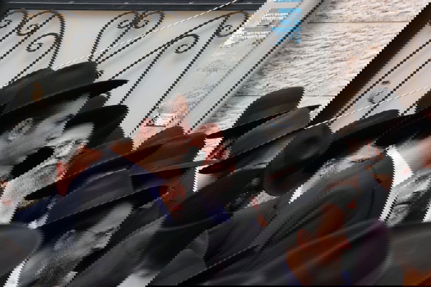 מסע הלוויית הגאון רבי זאב ברלין זצ"ל