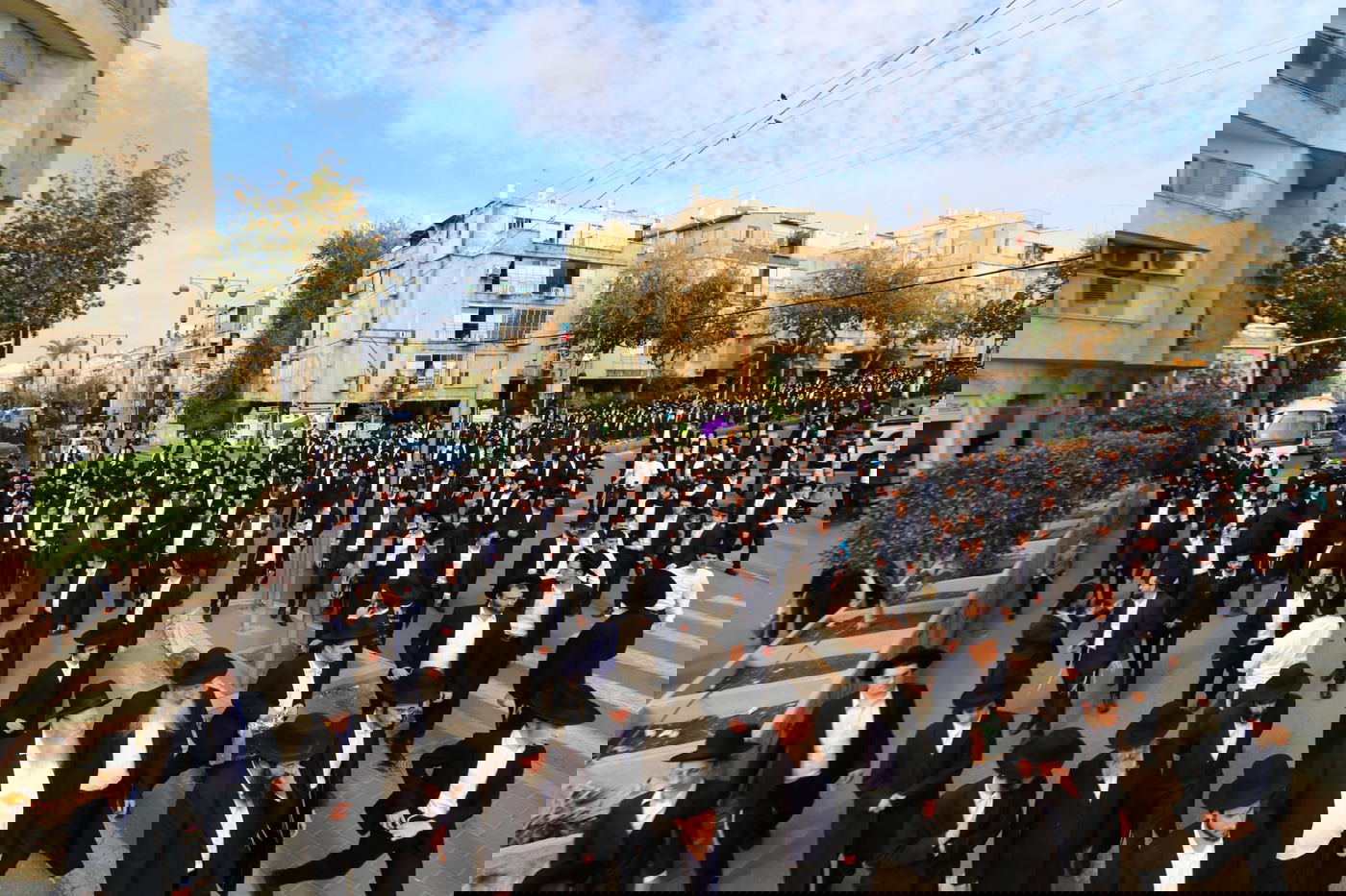 מסע הלוויית הגאון רבי זאב ברלין זצ"ל