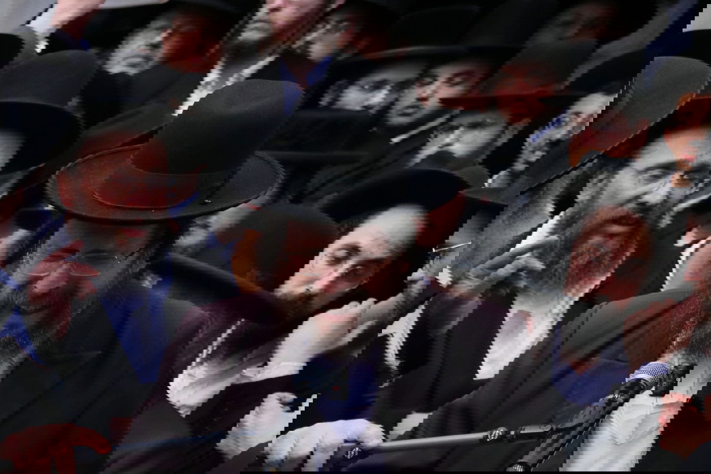 מסע הלוויית הגאון רבי זאב ברלין זצ"ל