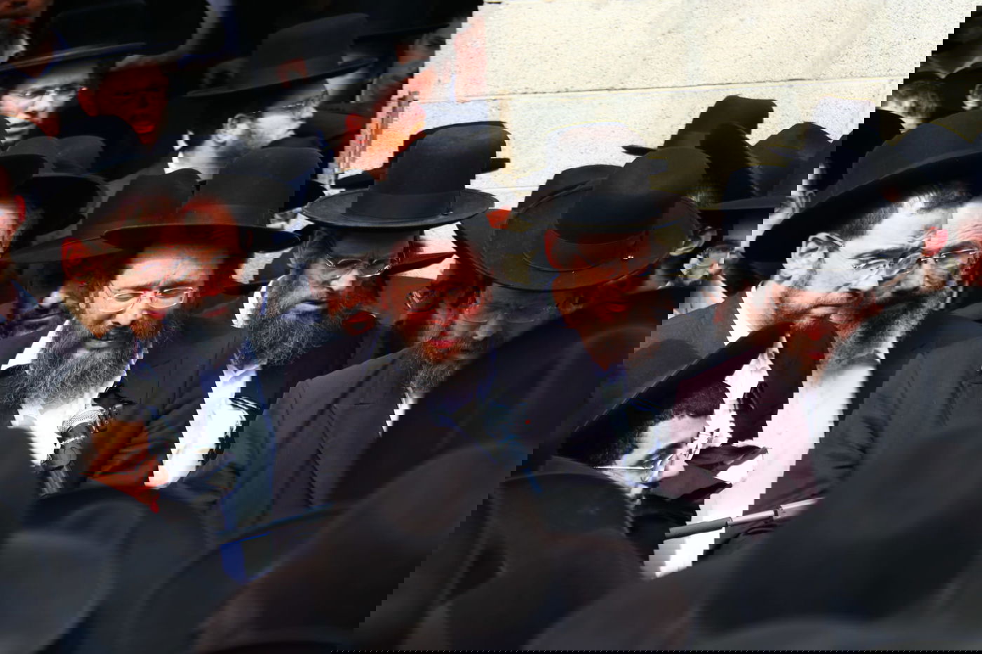 מסע הלוויית הגאון רבי זאב ברלין זצ"ל