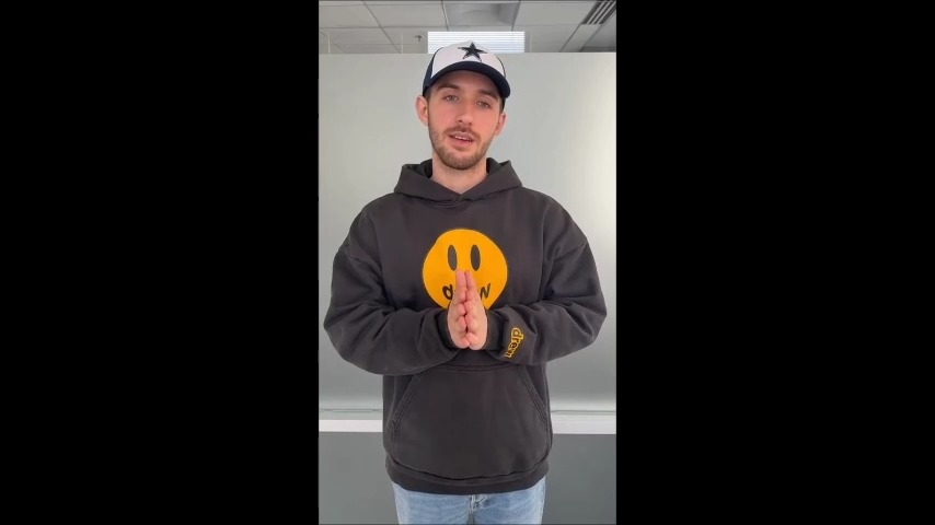 אימו של עומר מספרת על שמירת שבת ועומר מספר על הקידוש