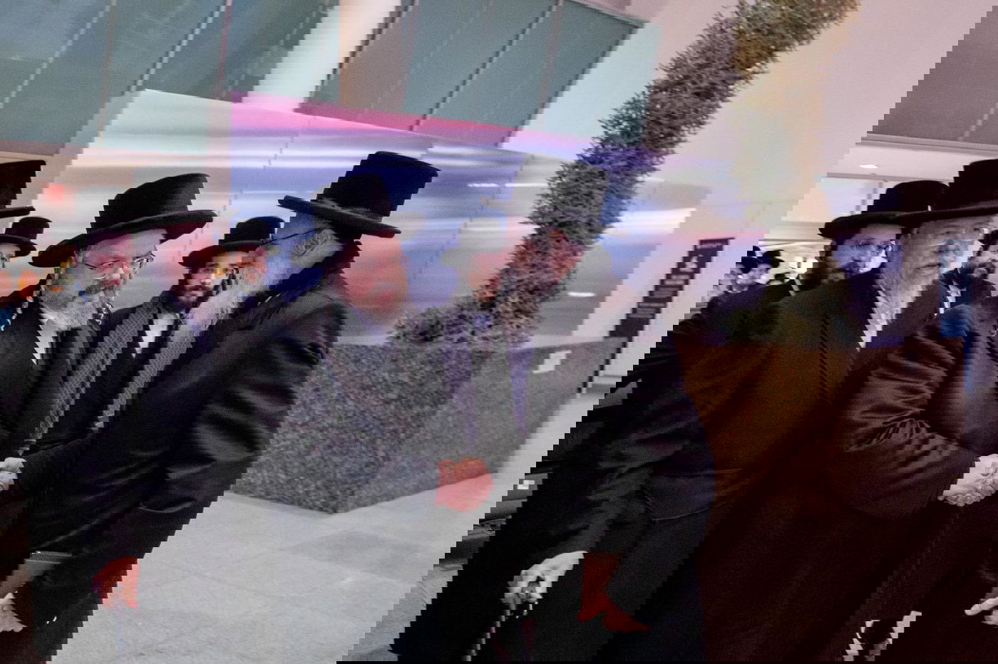 הרה"צ רבי אהרן מרדכי רוקח, שבת בבורו פארק