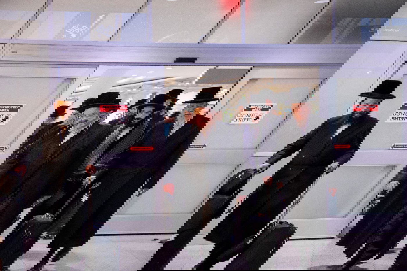 הרה"צ רבי אהרן מרדכי רוקח, שבת בבורו פארק