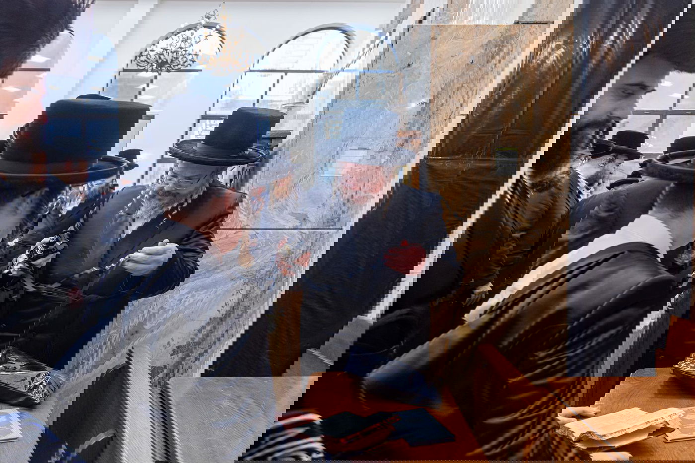 הרה"צ רבי אהרן מרדכי רוקח, שבת בבורו פארק