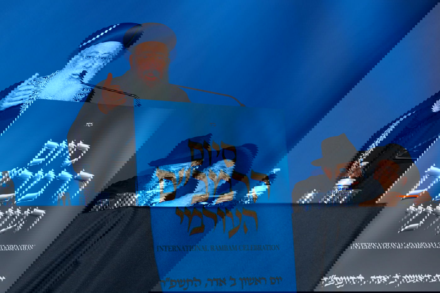 סיום הרמב"ם בניו יורק - הגרש"מ עמאר נושא דברים