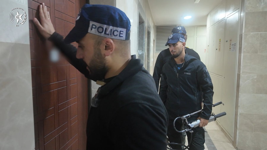 מעצר החשודים בהשלכת הרימון בבני ברק