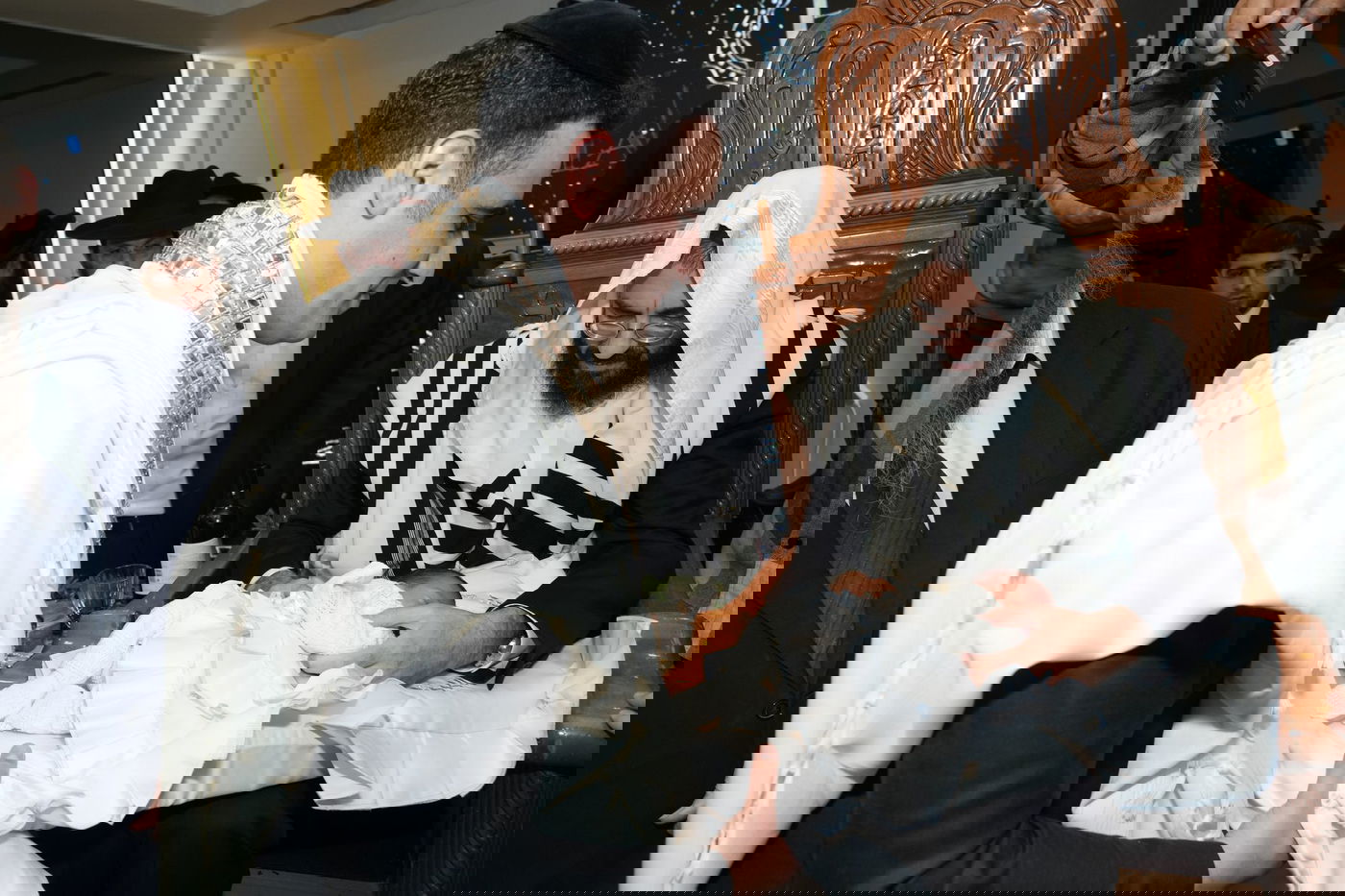 שמחת הברית לבנו של הפרשן והמגיש ישי כהן