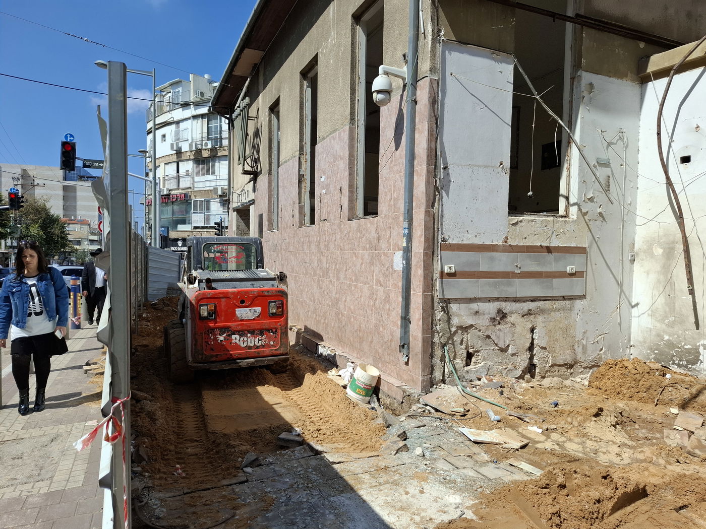 הריסת בית הכנסת המיתולוגי 'הייליגמן'