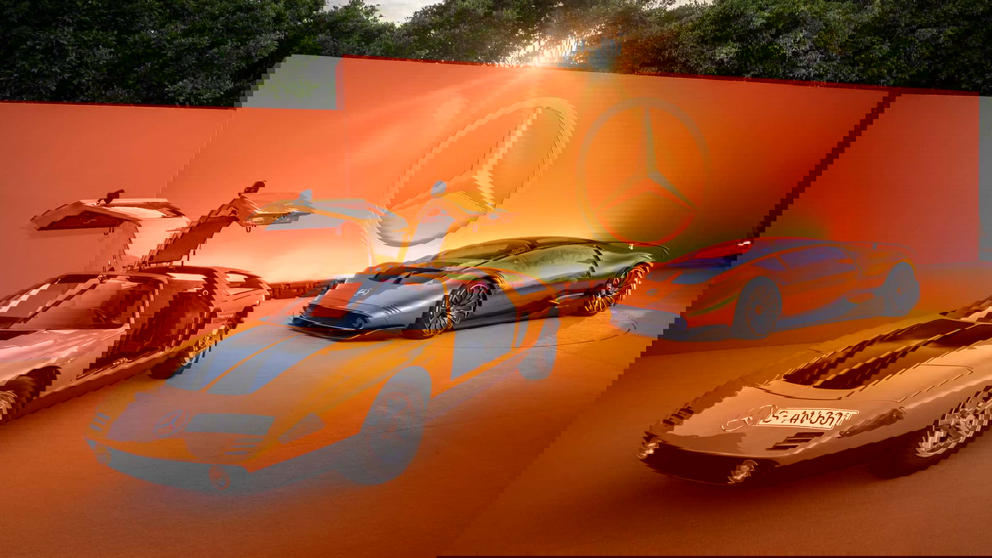 רכב הקונספט לצד הרכב ששימש לו השראה