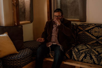 אבי גנז מחדש את להיט העבר: "עיר החלומות שלי"