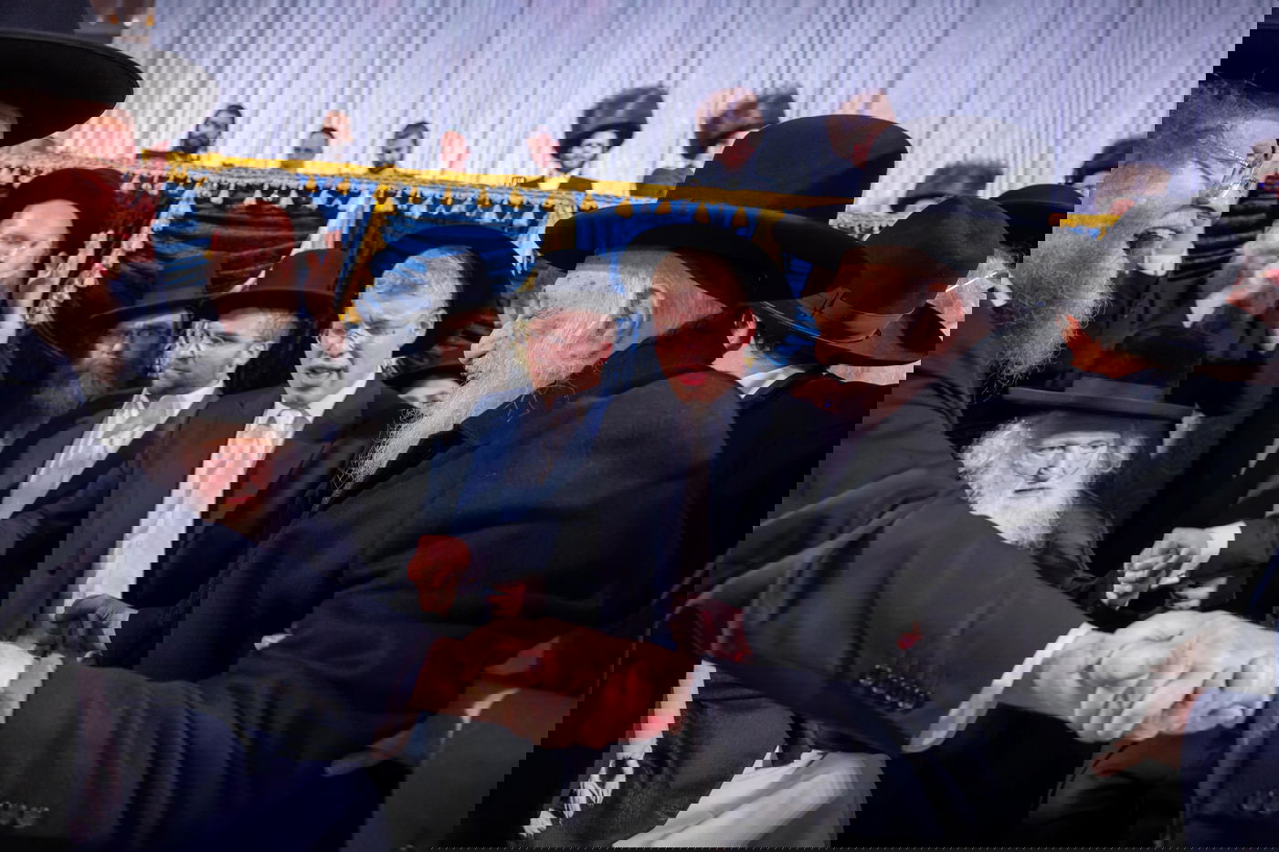 תיעוד ענק מחתונת בן הגרש"ב סורוצקין