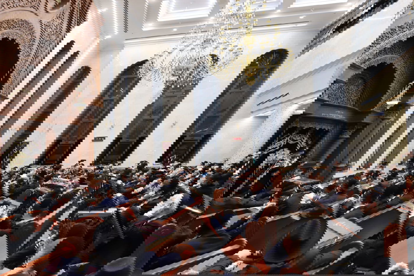 עצרת הספד על הגאון רבי זאב ברלין זצ"ל, בהיכל ישיבת 'גאון יעקב' 