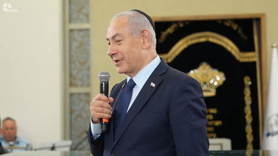 צפו: כך נתניהו שמע מגילת אסתר - וזה מה שאמר בסיום הקריאה