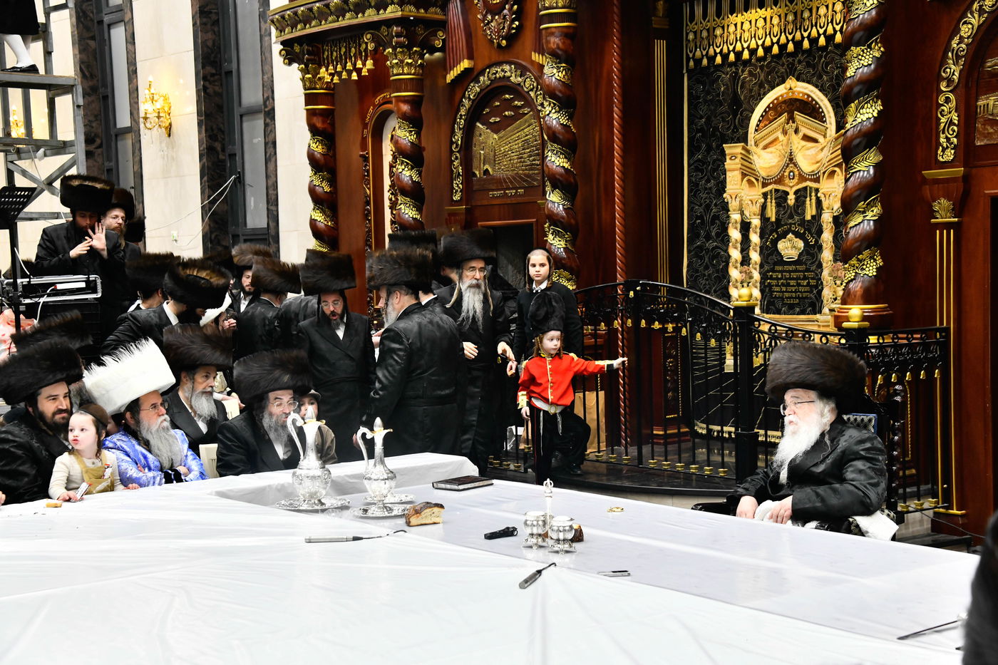 פורים בחצה"ק דארג