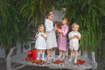 סטים יוקרתיים של בגדי ילדים ברשת לידר