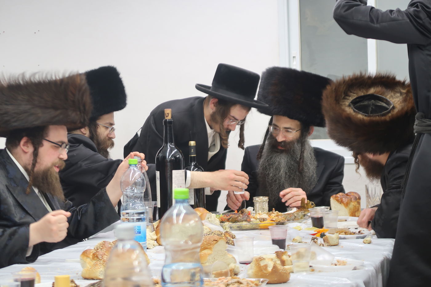 פורים בחצה"ק סטריקוב ירושלים