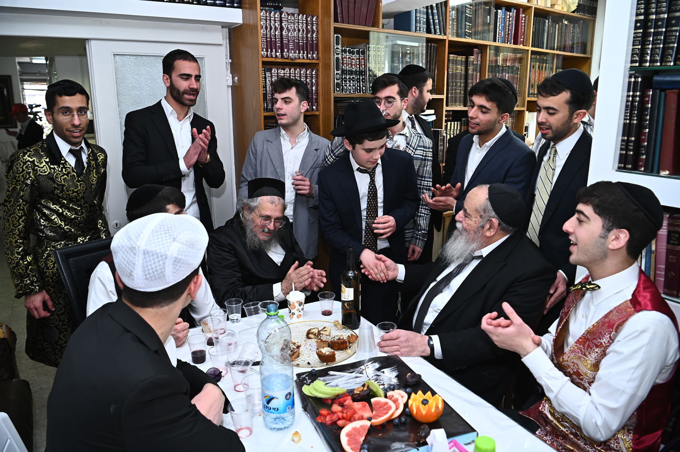 פורים אצל הגר"א סאלים