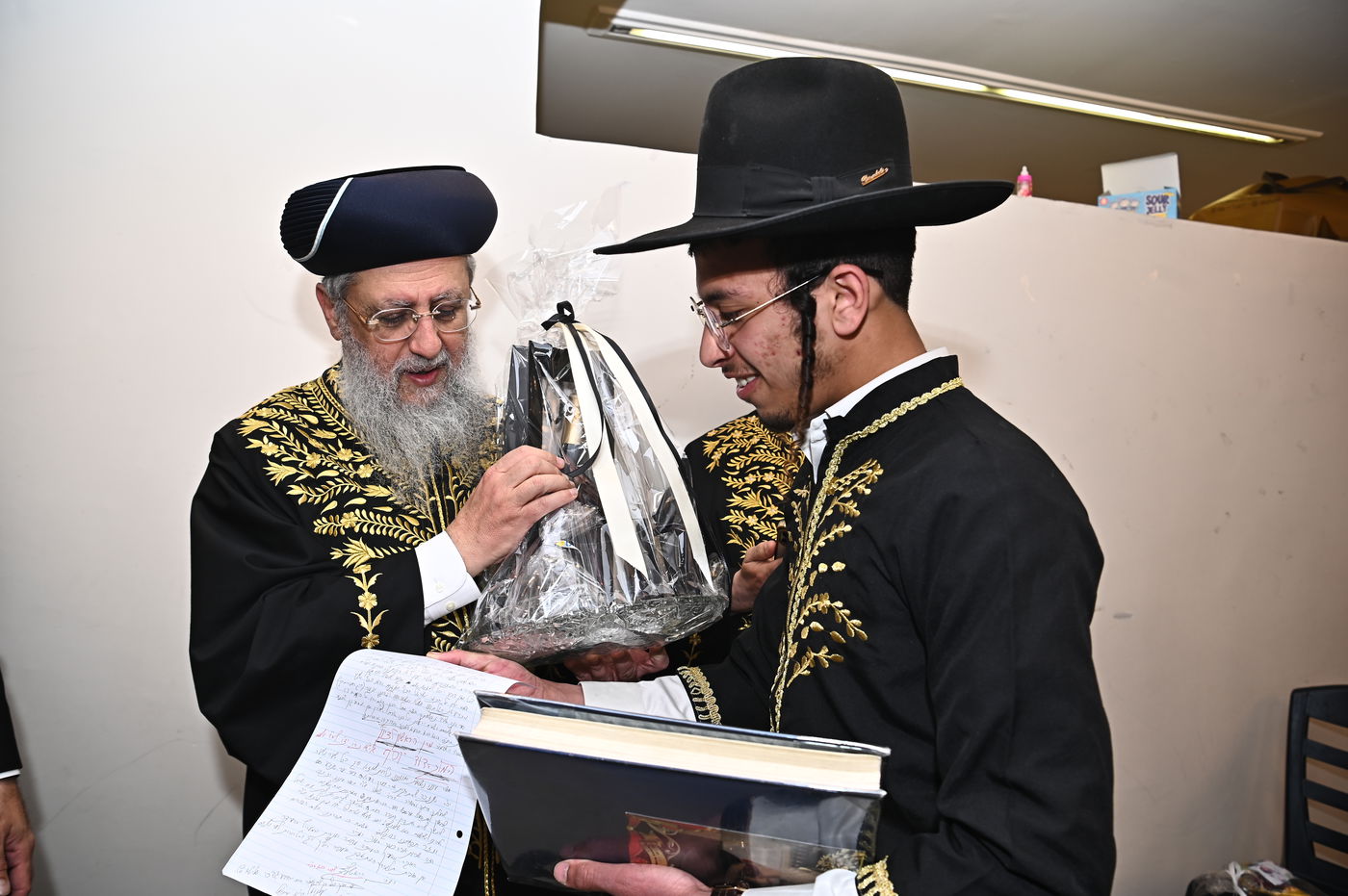 פורים אצל הגר"ד יוסף