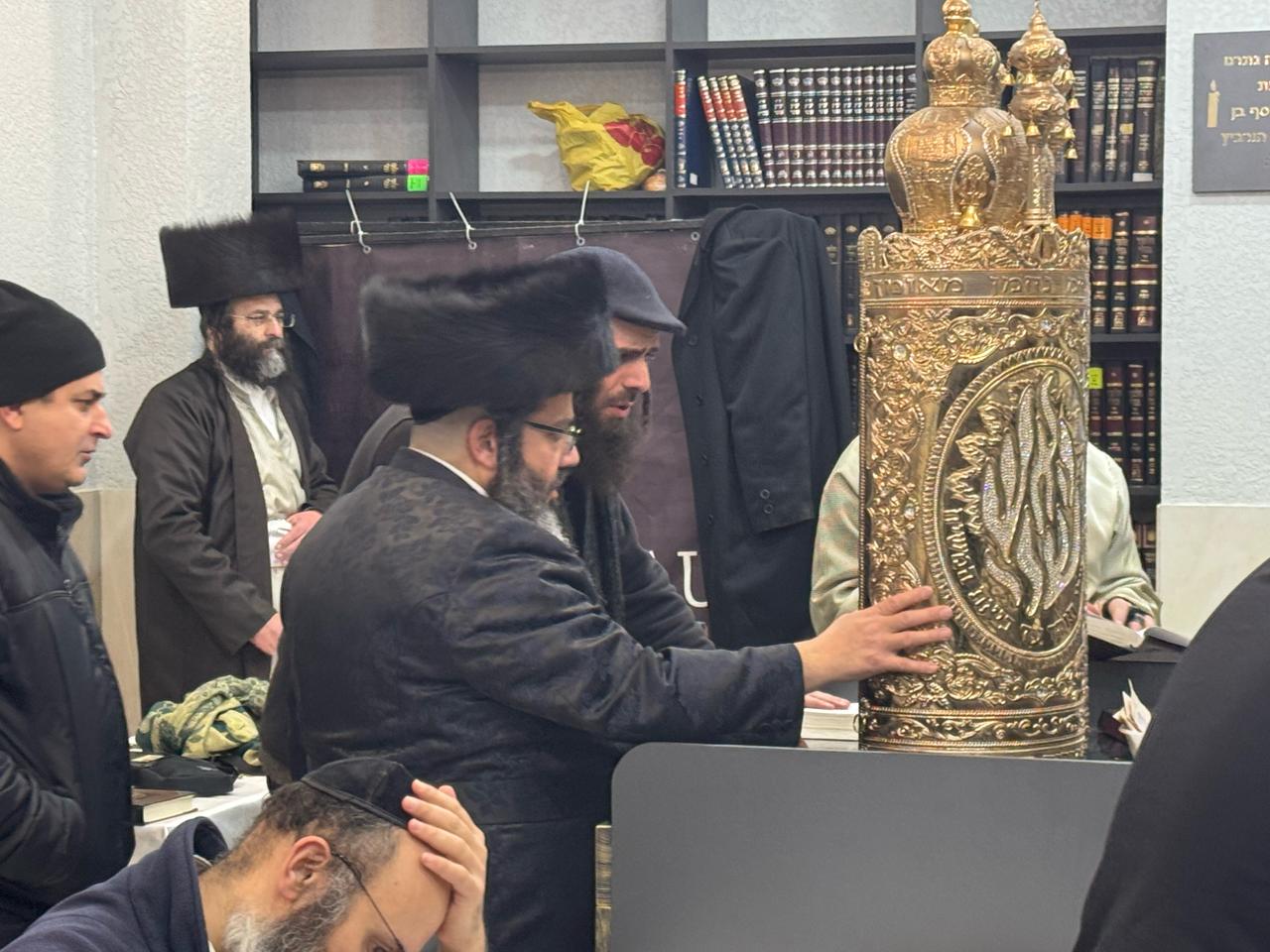 פורים באומן